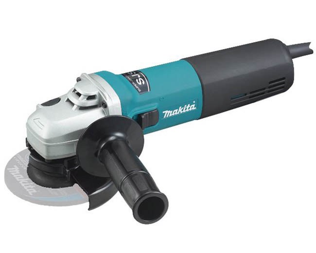 Winkelschleifer und Metallbearbeitung